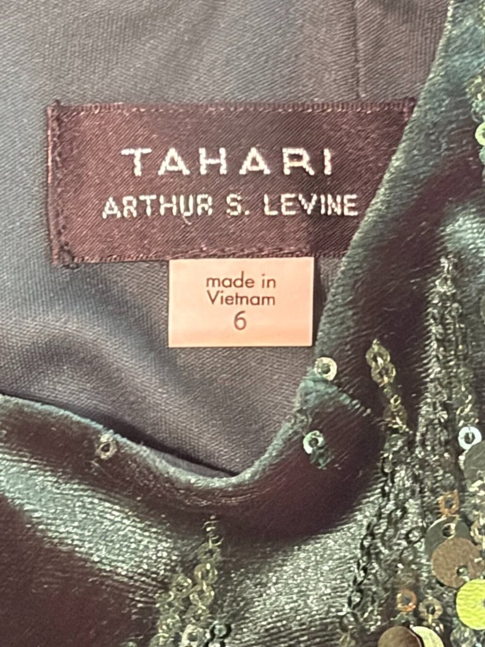 Tahari green velvet dress 6 sequins stretch sheath - Picture 11 of 12